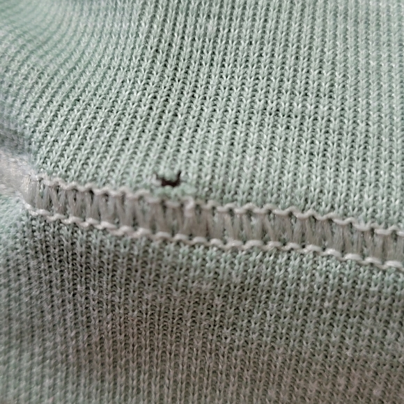 Patagonia Apilene women's size small v-neck - Picture 11 of 12